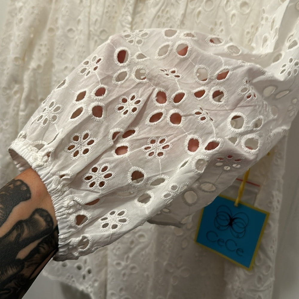 100% cotton lined eyelet button blouse - Picture 9 of 9